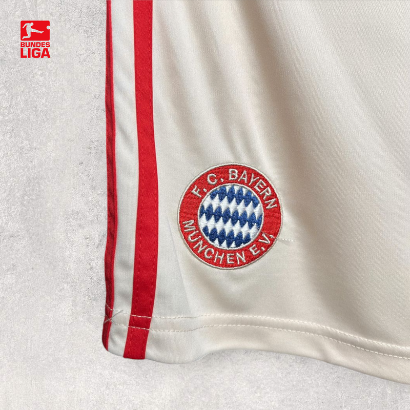 Short Bayern de Munique Masculino - Temporada 2024/25 - Uniforme III