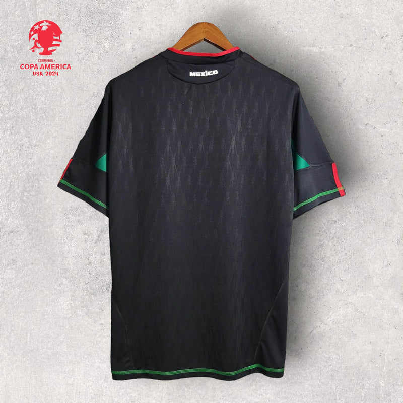 Retrô México - Temporada 2010/11 - Away