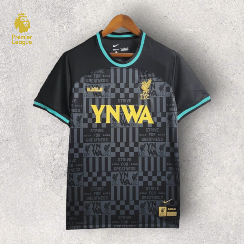 Camisa Liverpool Masculino - Temporada 2024/25 - Edição Especial LeBron x Liverpool