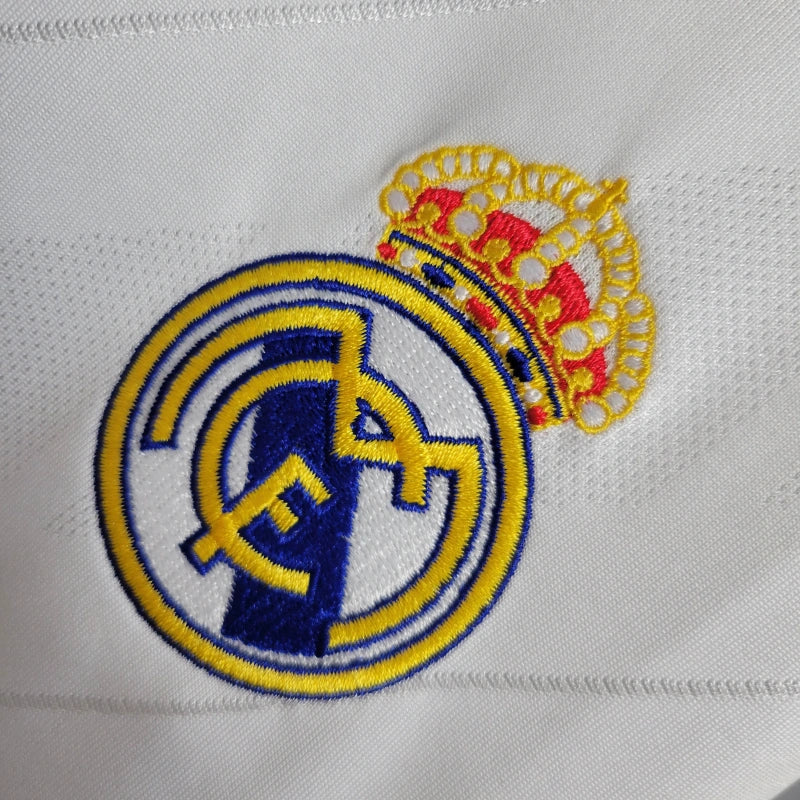 Retrô Real Madrid - Temporada 2017/18 - Home (+ Quatro Patches)