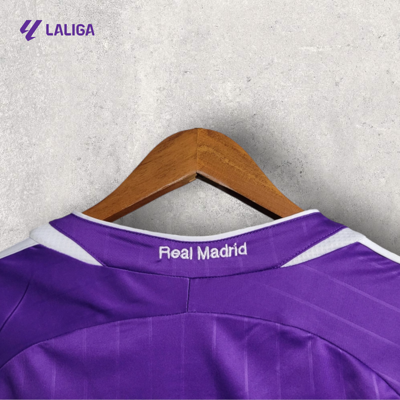 Retrô Real Madrid Masculino - Temporada 2006/07 - Away