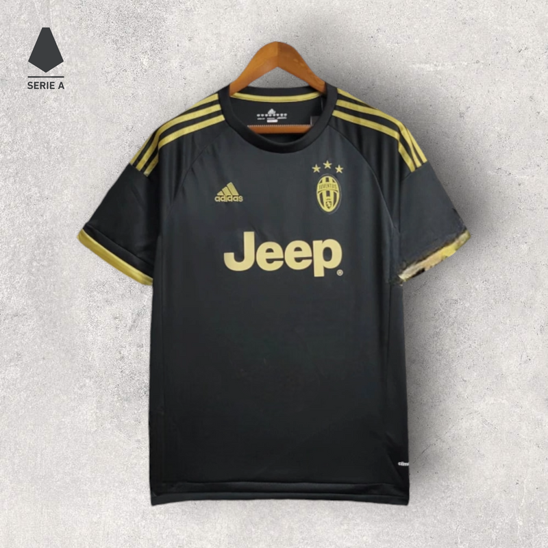 Retrô Juventus - Temporada 2015/16 - Uniforme III