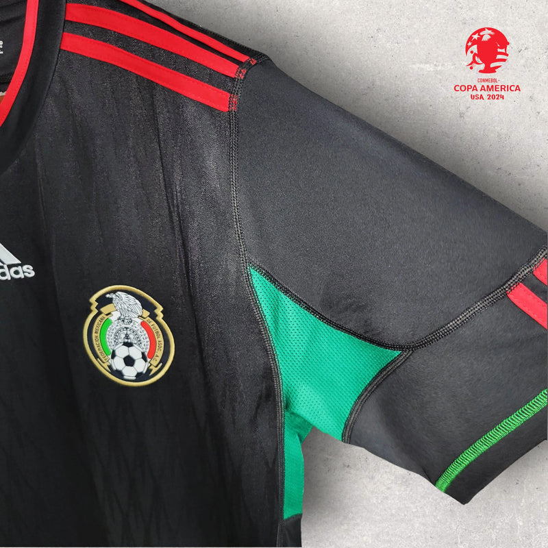 Retrô México - Temporada 2010/11 - Away