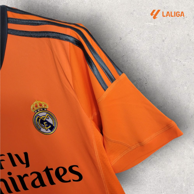 Retrô Real Madrid - Temporada 2013/14 - Uniforme III