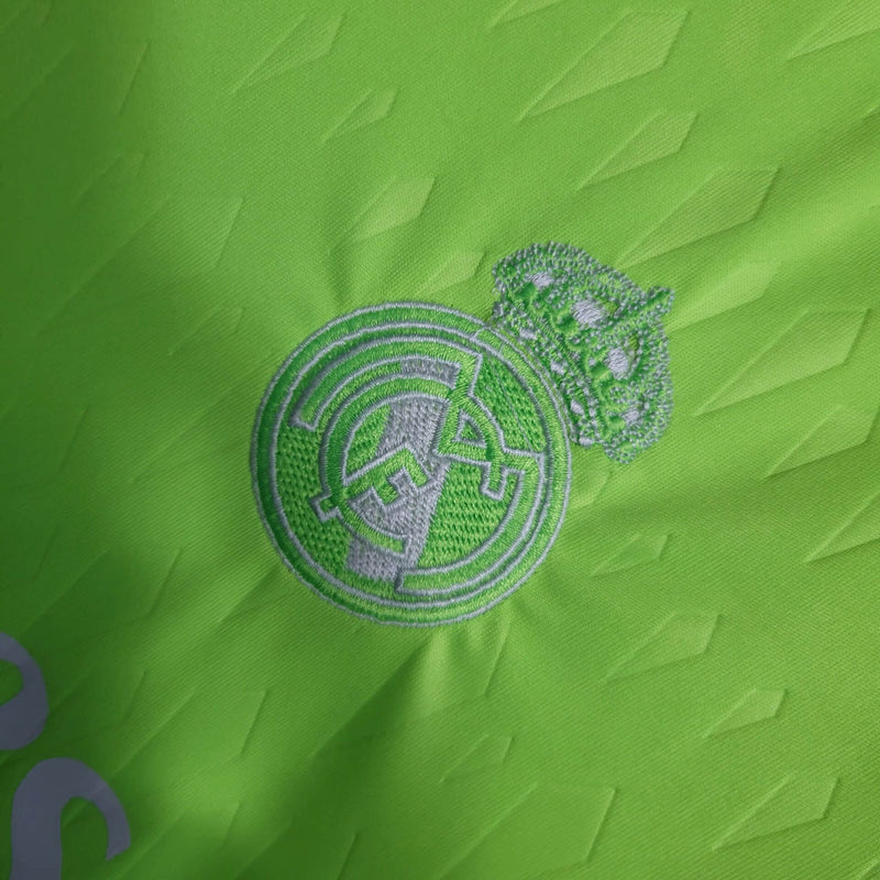 Kit Infantil Real Madrid - Temporada 2023/24 - Uniforme de Goleiro II