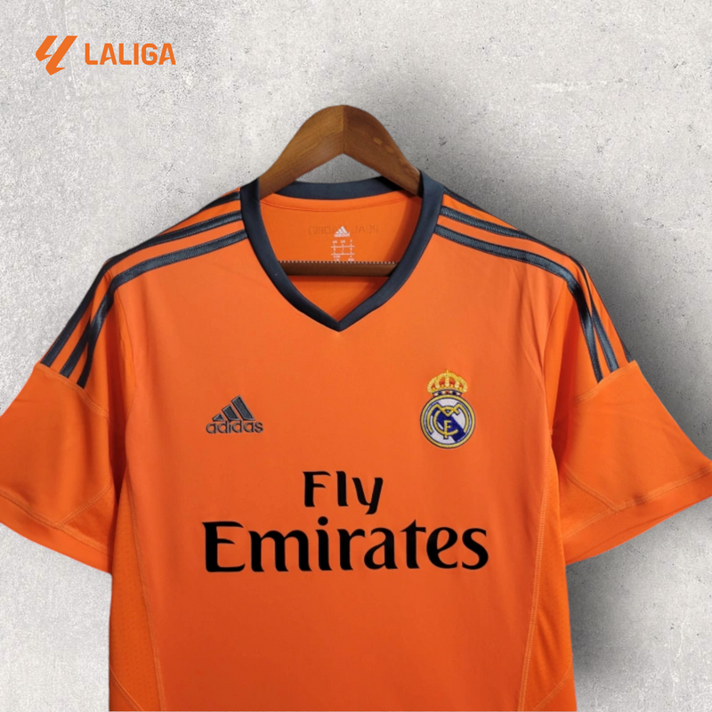 Retrô Real Madrid - Temporada 2013/14 - Uniforme III