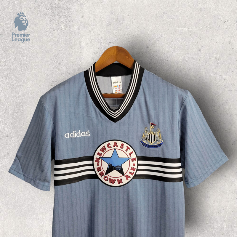 Retrô Newcastle - Temporada 1995/96 - Uniforme III