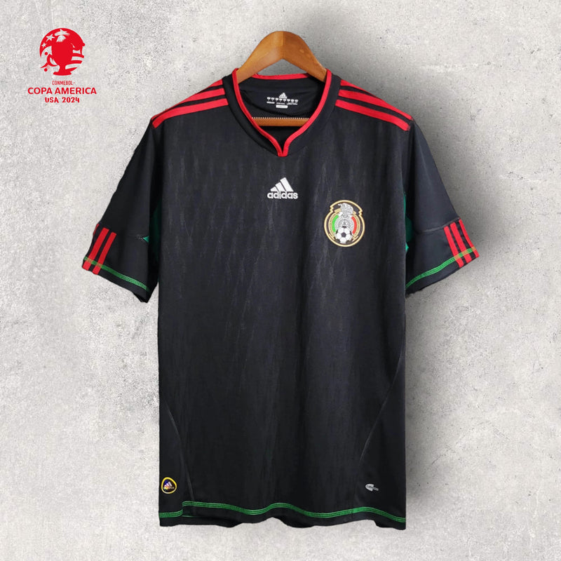 Retrô México - Temporada 2010/11 - Away