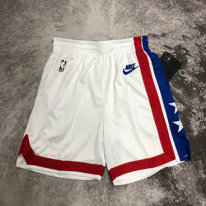 Short Brooklyn Nets - Branco, Azul e Vermelho